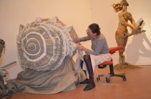 Sylvie Clavel e le sculture in tessuto a Modica
