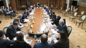 Coronavirus, Governo ha chiuso scuole e Università