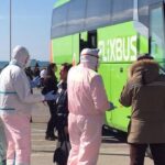 Flixbus bloccati nella fuga verso il Sud per controlli