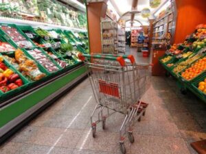 Pozzallo, torna dalla Lombardia, ma non rimane in isolamento: denunciata una donna