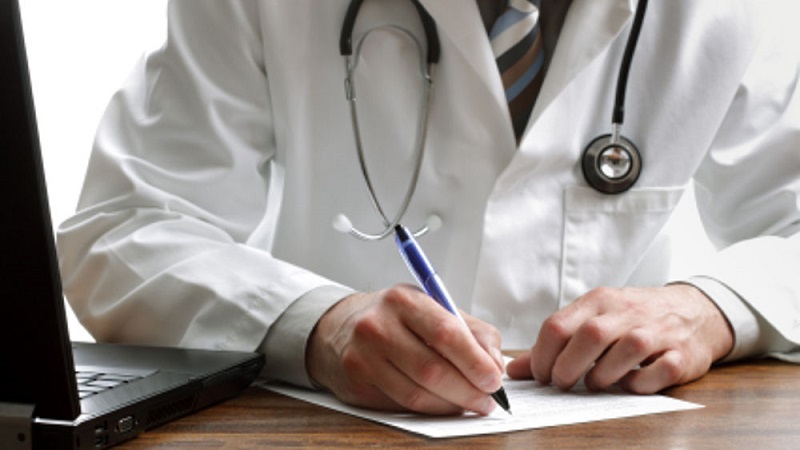 Parla il medico di famiglia dei coniugi di Comiso: Notizie false