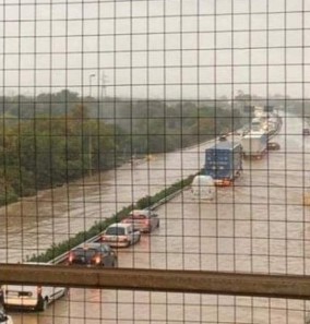Maltempo, allagata l'autostrada Siracusa-Catania