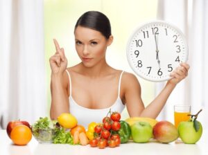 Dimagrire con la dieta del digiuno serale