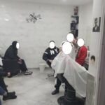 Catania, garage trasformato in sala da barba: otto denunciati
