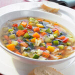 Dimagrire con la dieta del minestrone: perdere 5 kg in soli sette giorni