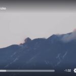 Anche l'Etna fa festa, ma a modo suo