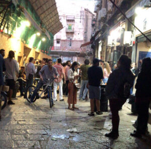 Vucciria a Palermo centinaia per movida