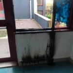 Vandali in azione nella scuola Portella della Ginestra