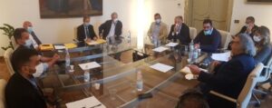 Sanità : Musumeci, valutiamo apertura ospedale Lampedusa