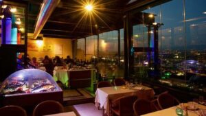 Fallito Lo Zodiaco, ristorante con vista mozzafiato su Roma