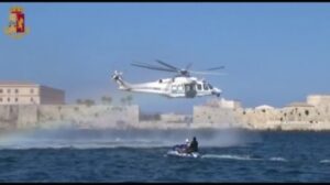 Esercitazione Polizia di Stato in mare a Siracusa