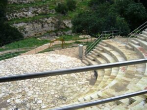 Il Teatro Garibaldi di Modica va in scena all'aperto