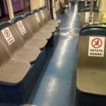 Coronavirus: stop a distanziamento su autobus e treni