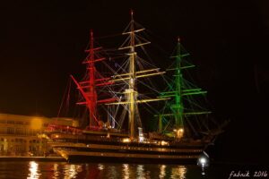 Arriva in Sicilia la Amerigo Vespucci
