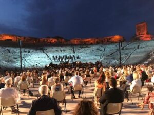 Teatro greco Siracusa torna con Piovani