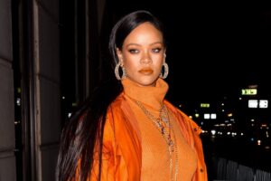 Rihanna lancia Fenty Skin! la nuova linea di skincare disponibile dal 31 lu