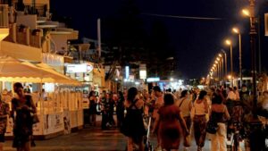 Povera la mia Marina di Ragusa, distrutta dalla movida