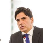 Sindaco di Catania sospeso dal Prefetto: non mi dimetto