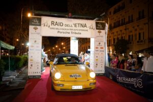 Raid dell'Etna, Eberhard c'è