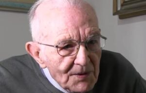 Sicilia, nonno Giuseppe prende la laurea a 97 anni