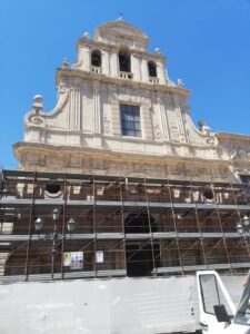 Militello, rimessa a nuovo la facciata della Chiesa benedettina