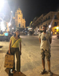 Virginia Raggi in vacanza a Ragusa Ibla