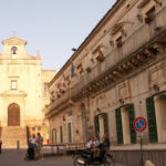Monterosso, positivo Covid familiare di impiegato comunale: chiuso Municipio