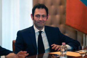 Trapianto utero: Razza, Sicilia competitiva