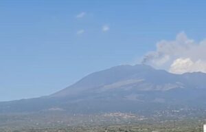 L'Etna si è calmato