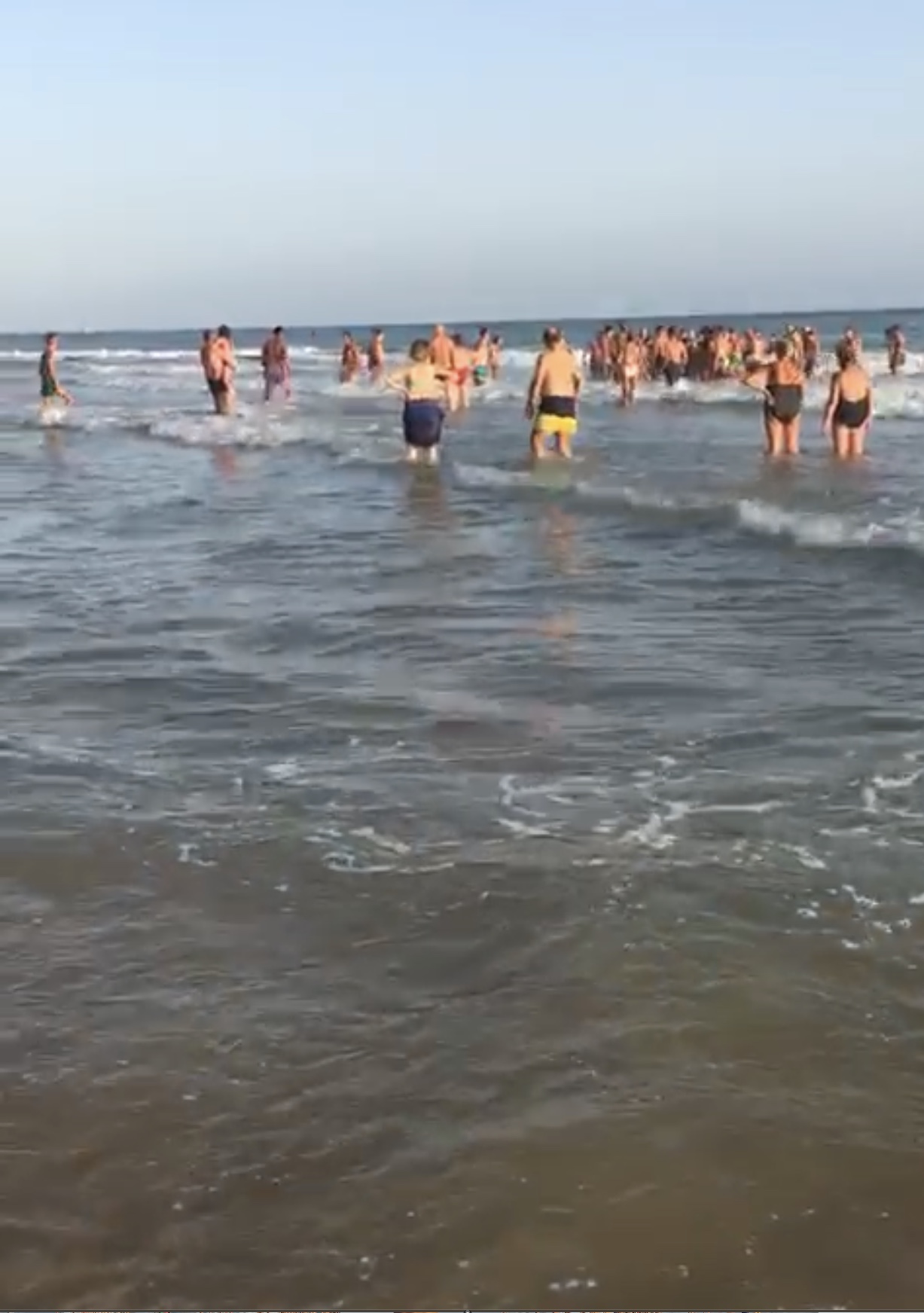 Caucana, avvocato salva due coniugi da annegamento