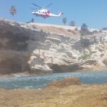 Cade in mare, salvato da elicottero Guardia costiera