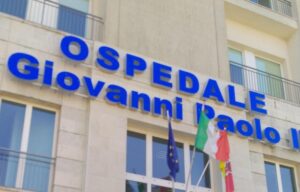 Ragusa, eccezionale intervento su paziente per bloccare dolore cronico