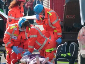 Vittoria, incidente stradale sulla statale 115: centauro in prognosi riservata