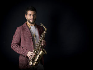 Francesco Cafiso suona insieme alla Tjo Tchaikovsky Jazz Orchestra