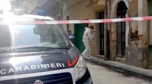 Cadavere trovato in una body bag, arrestato un uomo