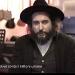 Vinicio Capossela canta Vedi Cara di Francesco Guccini