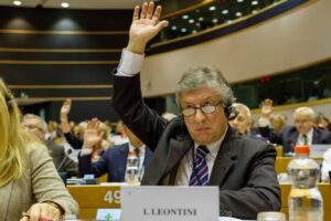 Leontini: ho vinto col 50,3 per cento