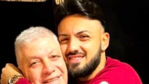 E' lo zio del cantante Daniele De Martino il morto dell'incidente di ieri