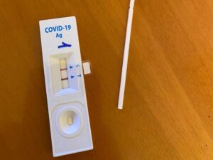Covid, arrivano i test rapidi in farmacia
