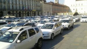 Non solo Napoli e Roma, tante le categorie di lavoratori spaventate dal futuro di incognite