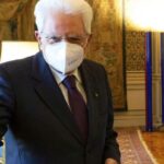 Mattarella: «Troppe cure rinviate per il virus, il tumore non va in lockdown»