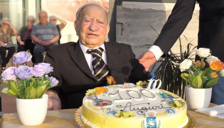 E’ morto il maestro Sarino Barone, aveva 100 anni