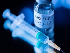 Vaccini Covid, Arcuri: A fine gennaio 3,4 milioni di dosi in Italia