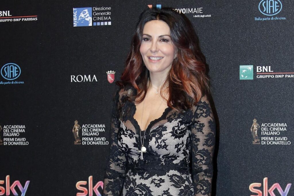 Dieta Sabrina Ferilli: i segreti della sua forma fisica