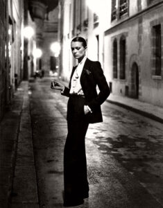 Helmut Newton per Yves Saint Laurent, French Vogue, 1975