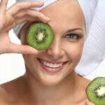 Quali sono i benefici del kiwi sulla pelle?