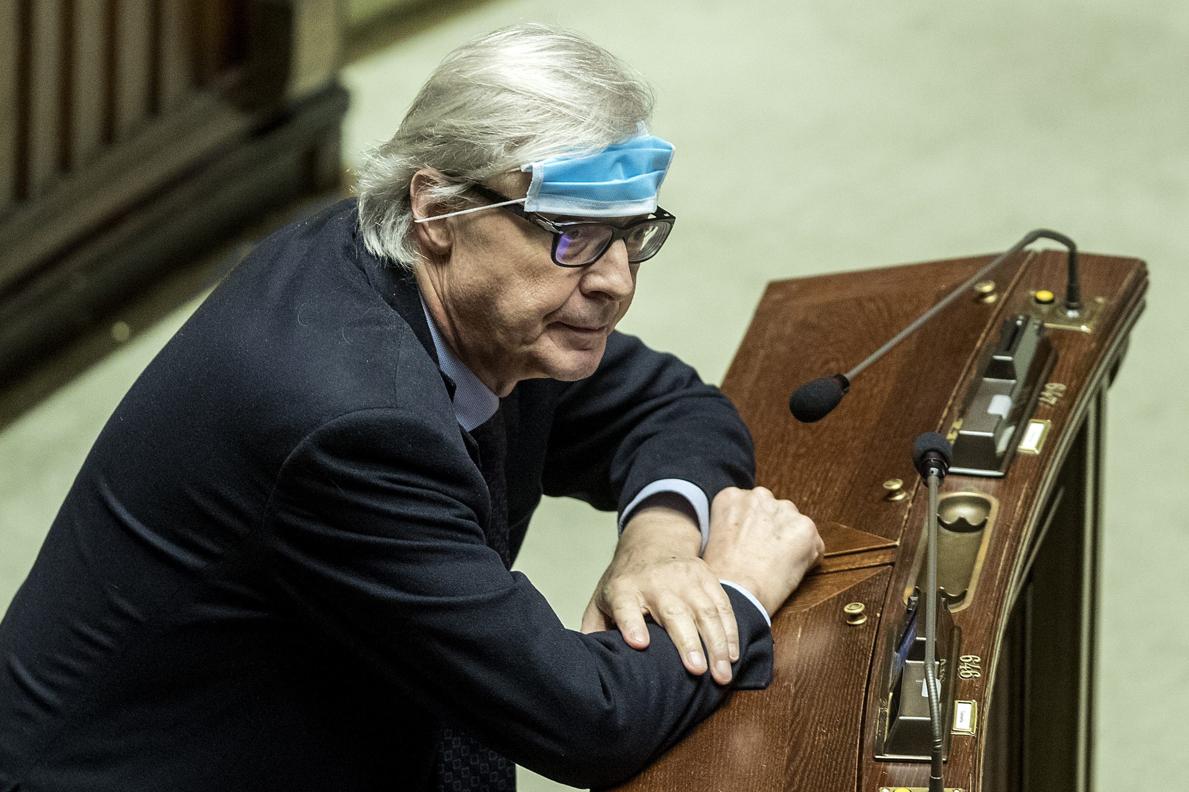 Sgarbi: Il Caravaggio non torna domani