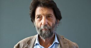 Cacciari? Io amante di Veronica Lario Berlusconi? Mai conosciuta