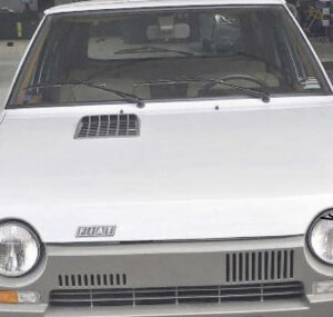 Hanno restaurato la Fiat Ritmo di Vasco Rossi