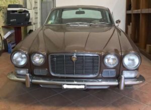 In vendita a 100 mila euro la jaguar di Marcello Mastroianni